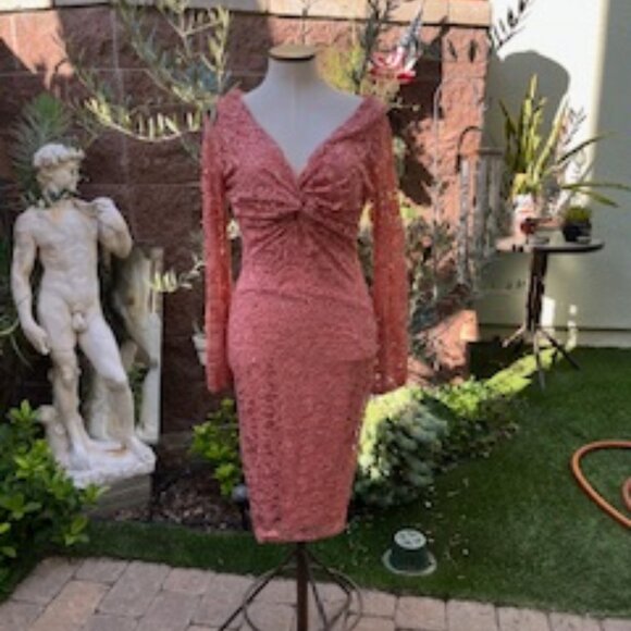 "Venus" dress, size 4, sequin dress, form fitting, apricot color, side zip - Picture 1 of 3
